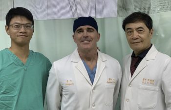 Dr. Buechel with Taipei Postal Hospital surgeons